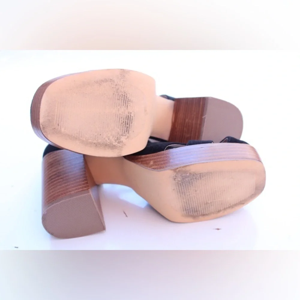 House of Harlow platform sandals